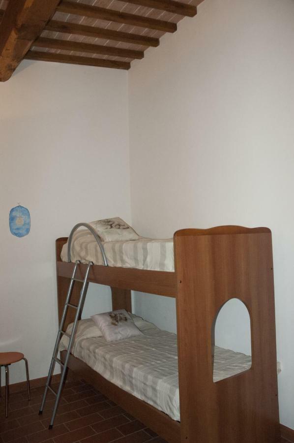 Agriturismo Podere Molino Peccioli Екстериор снимка