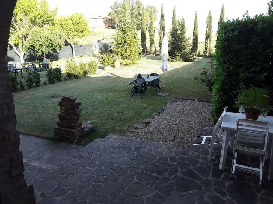 Agriturismo Podere Molino Peccioli Екстериор снимка
