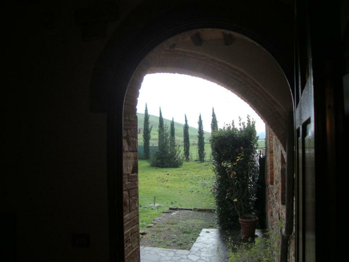 Agriturismo Podere Molino Peccioli Екстериор снимка